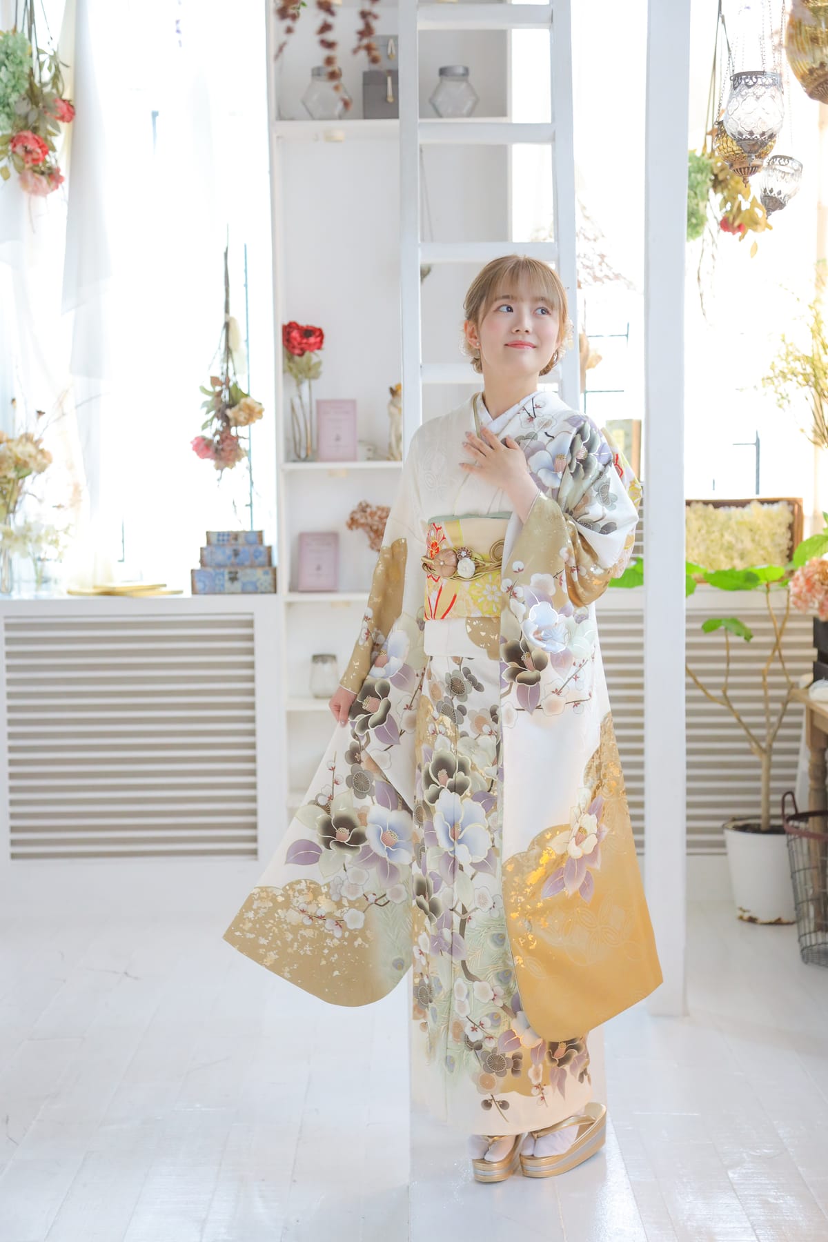 白い振袖が似合う人とは?写真で美しく見える選び方